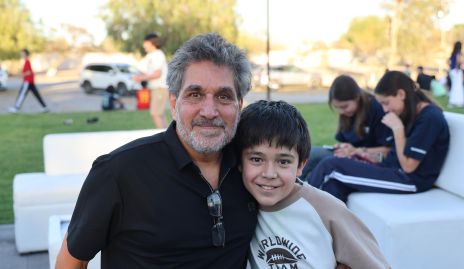  Anuar y Mateo Kasis.