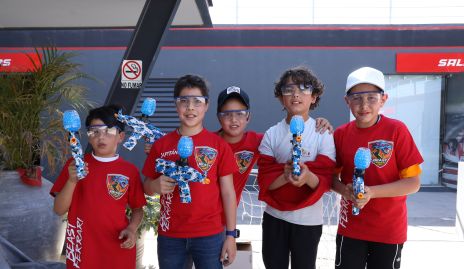  Roberto Zarur y su Escudería Ferrari.