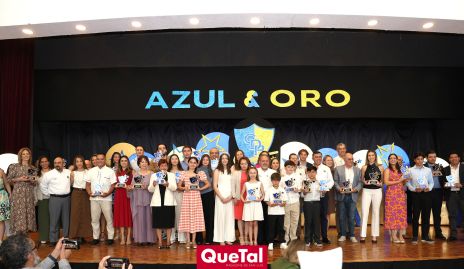 Deportistas reconocidos con la presea Azul y Oro 2025 del Club Deportivo Potosino.