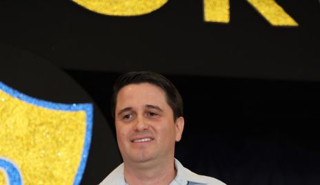  Juan Pablo Aguilar Perogordo, Azul y Oro en Triatlón.