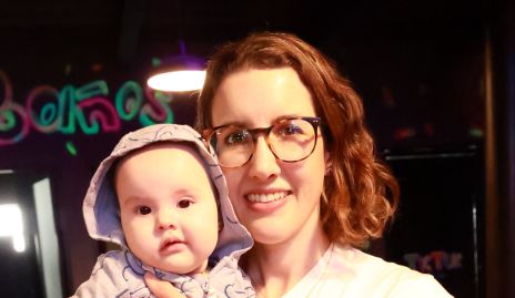  Julia Mejía y Tita González.