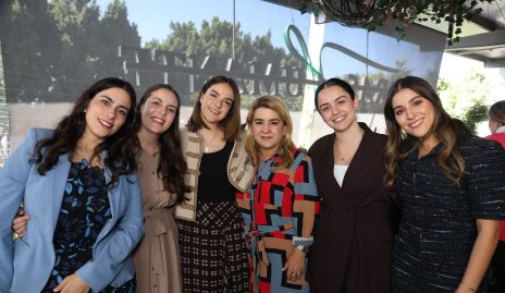  Lula Torres, Tere Ledezma, Claudia Torres, Carmenchu, Montse Bedolla y Car.