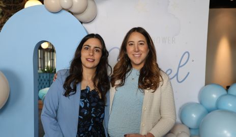  María de Lourdes Torres y Diana Olvera.