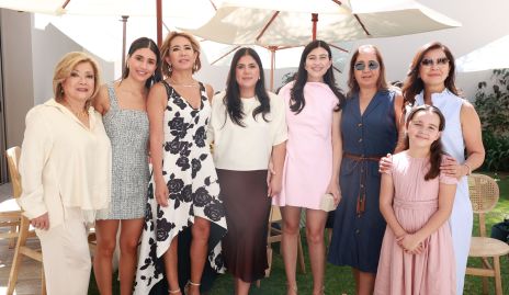  Familia Carrillo Calvillo, Soledad, Isabela, Isabel, Sofía, Ana Paula, Sofía y Martha.