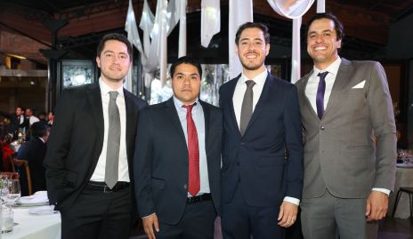  Ricardo Hernández, Armando Díaz y Omar Díaz.