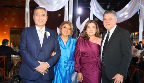  Felipe Robledo,  Renata Flores, Lupita Rivera y Tomás Díaz de León.