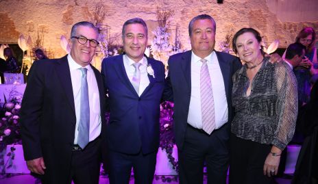  Agustín Esparza, Felipe Robledo, Ricardo y  Corina.