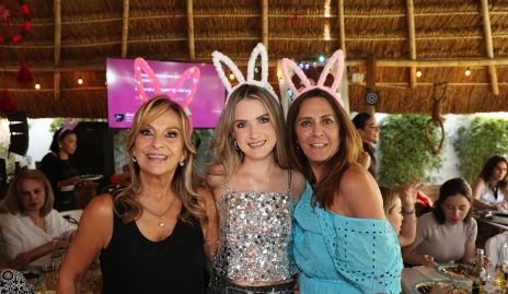  Lorenza Gutiérrez, Cecilia Desouches y Tichis Araiza.