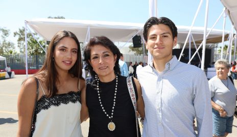  María Paula Silva, Guadalupe Durán y Alejandro Torres.