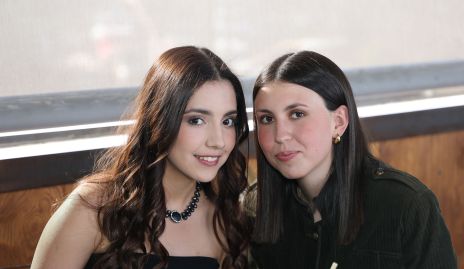  Melina Kury y Sofía Flores.