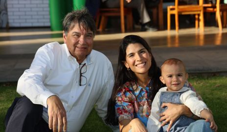  Jesús Torres, Adriana Torres y Pablo Dauajare.