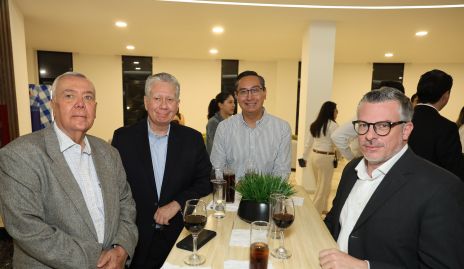  Alfonso Grajeda, Samuel Siller, Adrián Cervantes y Alejandro de la Torre.