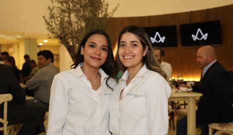  Daniela Gómez y Mónica Ríos.