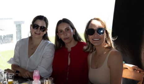  Montse Espinosa, Olga Espinosa y Arantza Betza.