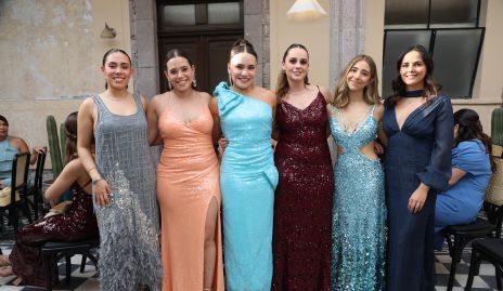  Las amigas de la novia.