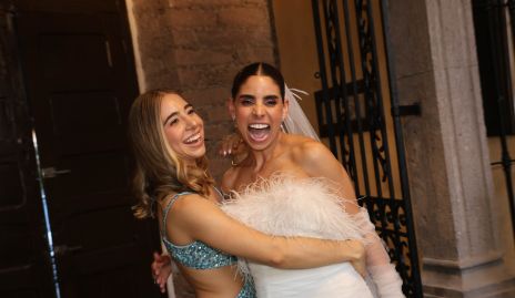  Estefanía Leija y Chío de la Vega.