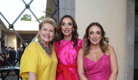  Lucy Lastras, Beatriz y Odile Sánchez.