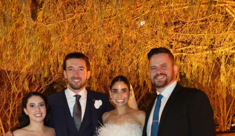  Paola Córdova, Johan Wergem Chío de la Vega y Juan Autrique.