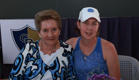  Laura Faz y Ana Hunter