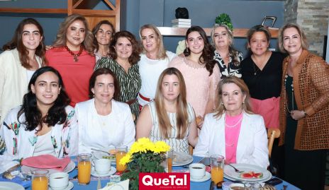  Anyul Zapata, Anyul Martínez Castro, Carmen Zapata, Bertha Navarro, Lourdes Zapata, Ximena Zapata, Eugenia Zapata, Mónica Ramírez, Alejandra Medina, María Berrueta, Martha Martínez, Marcela Martínez y Martha Zapata.