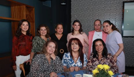  Martha Carrillo, Bertha Navarro, Mónica Ramírez, Ximena Zapata, Marcela Suárez, Marcela Zapata, Claudia Serment, Mónica Ramírez, Ana Fonte y Rebeca Sandoval.