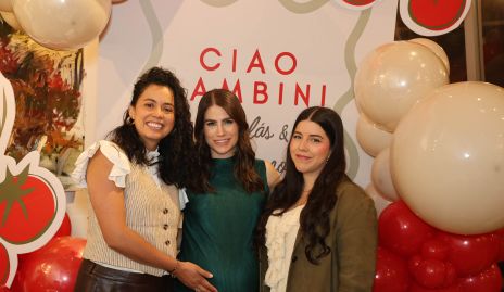  Sofi Milán, Fernanda Loza y Ana Parodi.