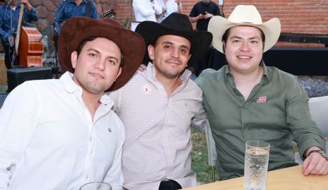  Fernando, Andrés y Marco.