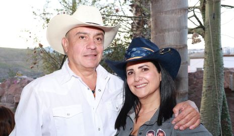  Luis Miguel y Marcela Meade.