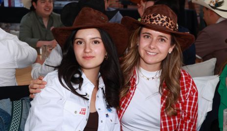  Ana Lucía Mier y Ana Gabriela Díaz.