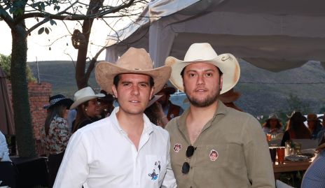  Juanfer Rojas y Maurcio Mier.