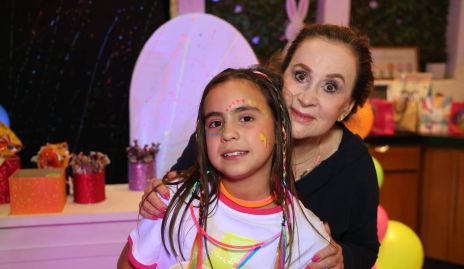  María Pía Almazán y Mari Carmen López.