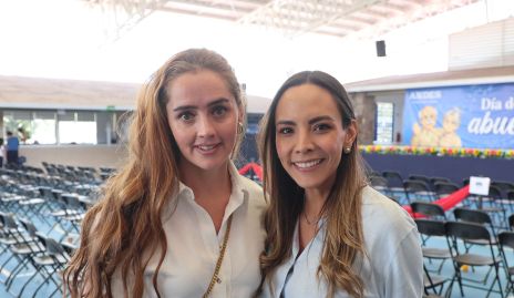  Diana Favela y Giselle Martínez.