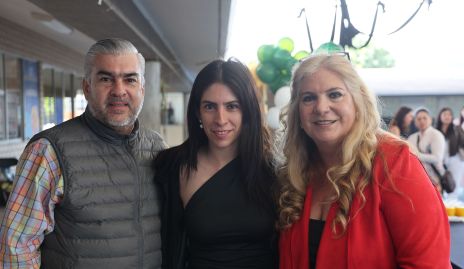  Germán González, Maru González y Maru Vilet.