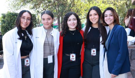  Alexia Martinez, Paulina Zúñiga, Vivian Nájera y Natalia del Río.