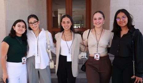  Jimena, Sofía, Lucero, Camila y Diana.