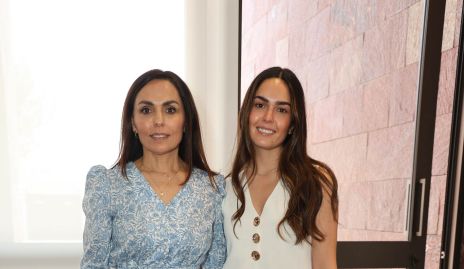  Marianela Villanueva con su hija Macarena Villasuso.