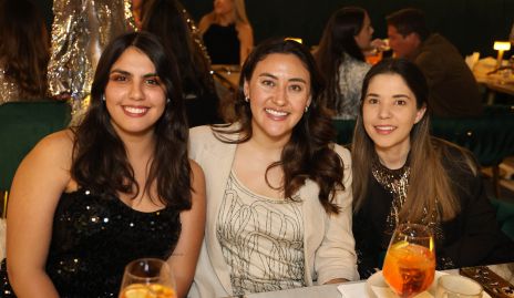  Belinda Sánchez, Begoña Paredes y Fer Cosío.