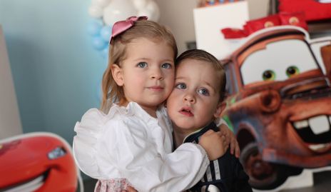  Loretta Lozano y Lucca Aguirre.