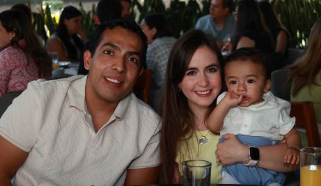  Alexander Cardona y Kenia Arochi.