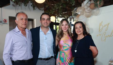  Italia Fuentes, Pedro Briano, Lulú Cabrera, Lupita Jasso y Gerardo Briano.