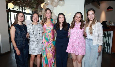  Italia Fuentes, Bere Leos, Ana Muñoz, Mariana Yáñez, Luisa Zavala y Andrea Meza.