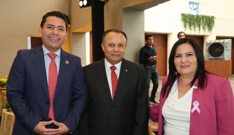  César Lara, Fernando Díaz de León y Martha Patricia.