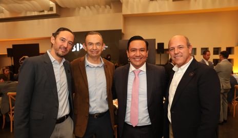  Julián Ramírez, Alejandro Pérez, Guadalupe Torres y Roberto.