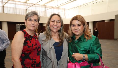  Ana María Abascal, Sara Rocha y Carmenchu.