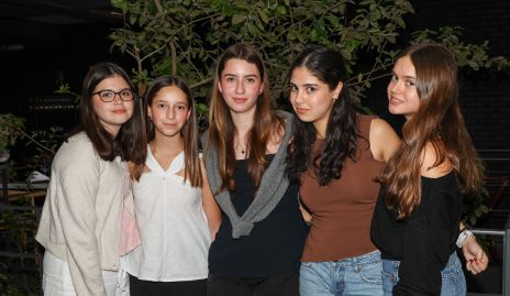  Vale Mercado, Isabella Casillas, Pau, Vale Arredondo y Ximena.
