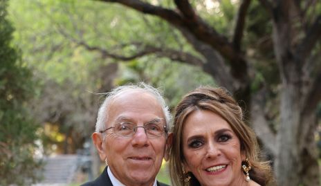  Gerardo Araiza y Tichis Araiza.