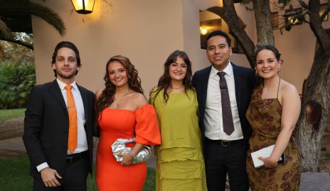  Gustavo Obregón, Silvia Sánchez, Pao Dibildox, Mario Betancourt y Mariana Romo.