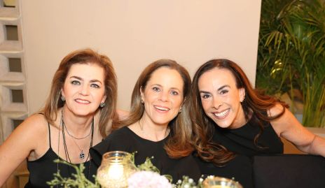  Patricia Fernández, Adriana Olmos e Ilenia Rodríguez.