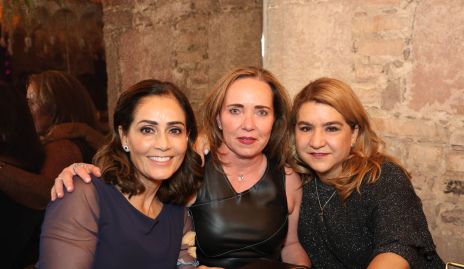  Came Stevens, Rocío Valle y Carmenchu.