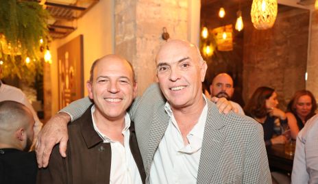  Roberto y Carlos Hinojosa.